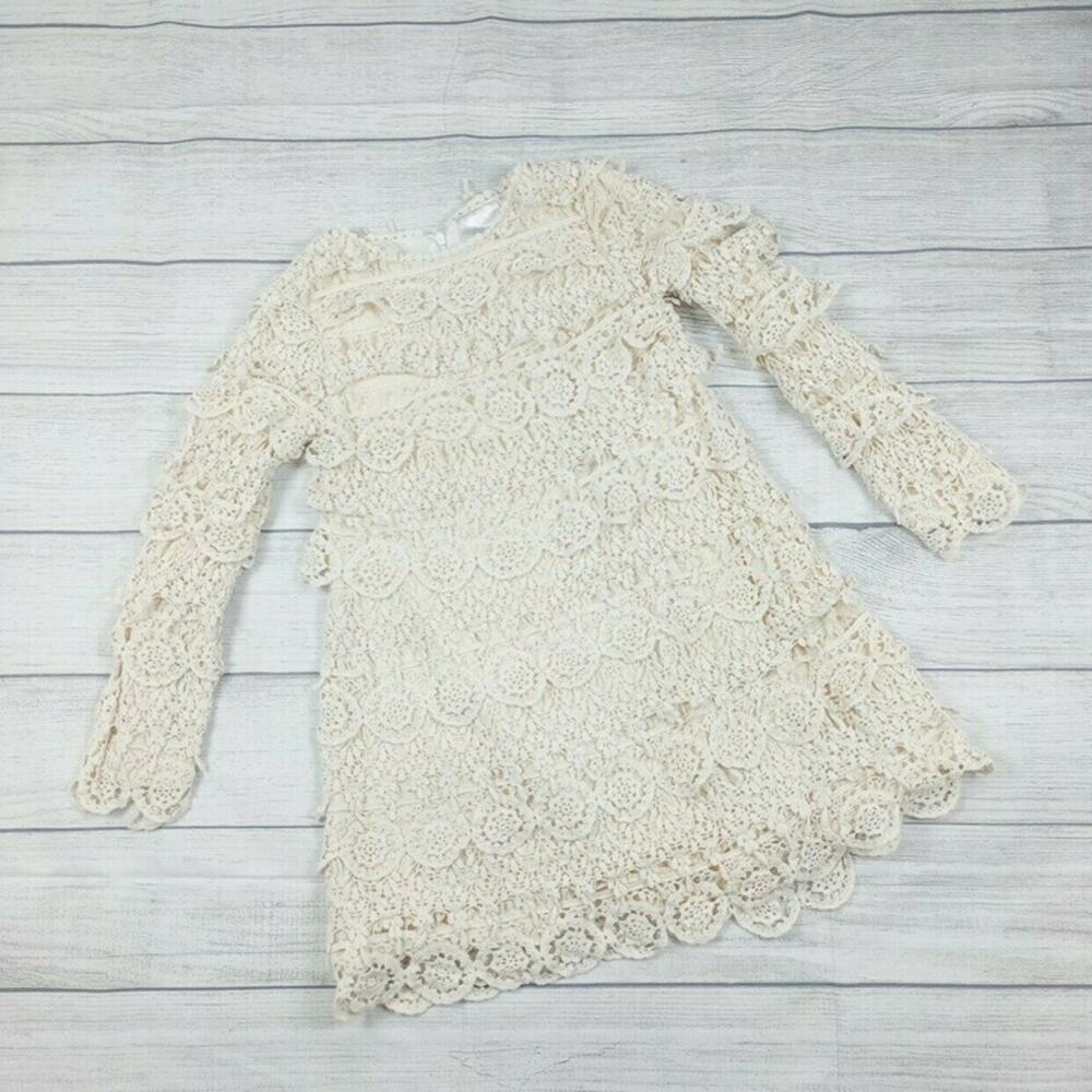 8 Posh Peanut HTF Ivory Crochet Lace Dress